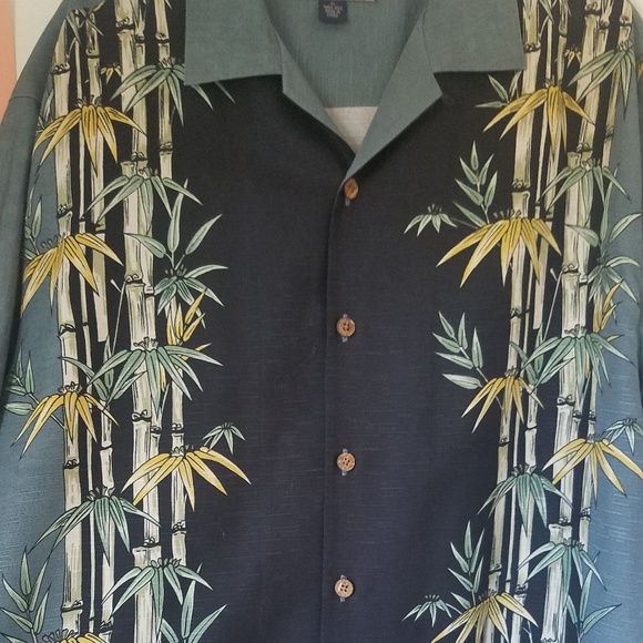 Tommy Bahama Button Down Shirt - Picture 4 of 4